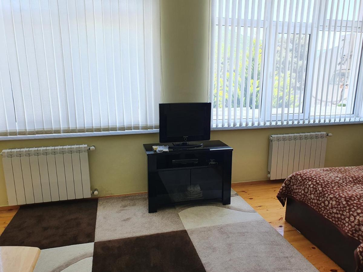 Sheki Avtovagzal Motel Екстер'єр фото