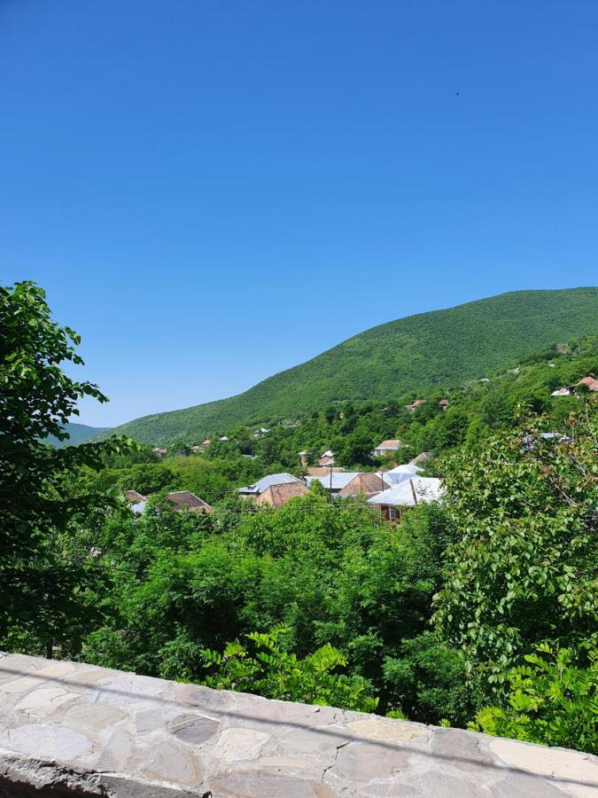 Sheki Avtovagzal Motel Екстер'єр фото