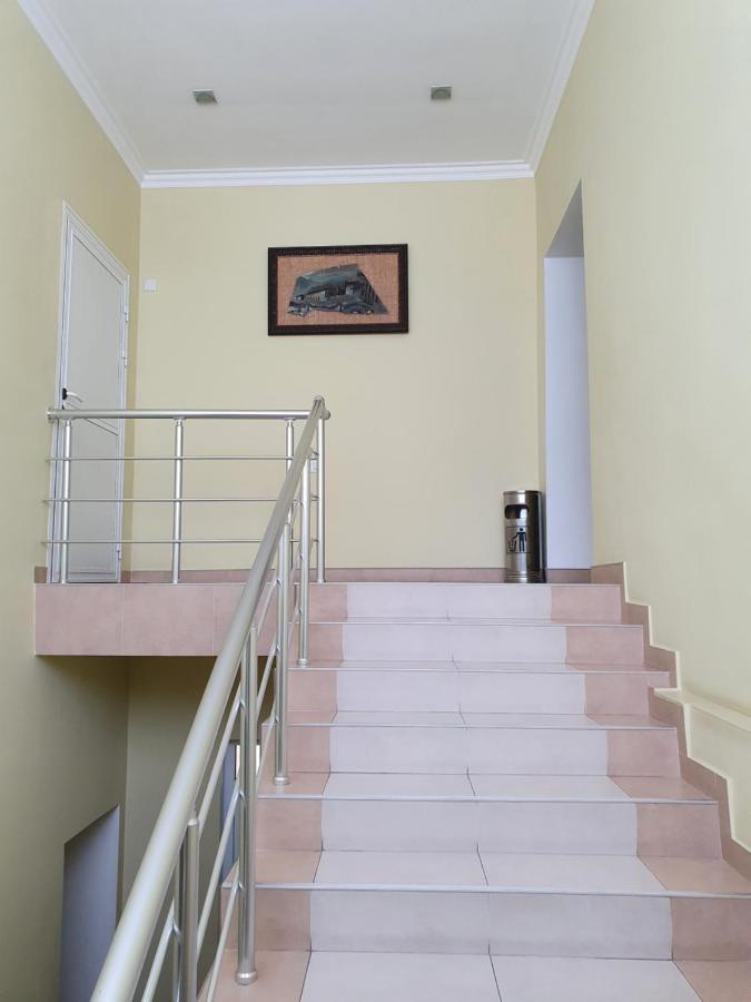 Sheki Avtovagzal Motel Екстер'єр фото