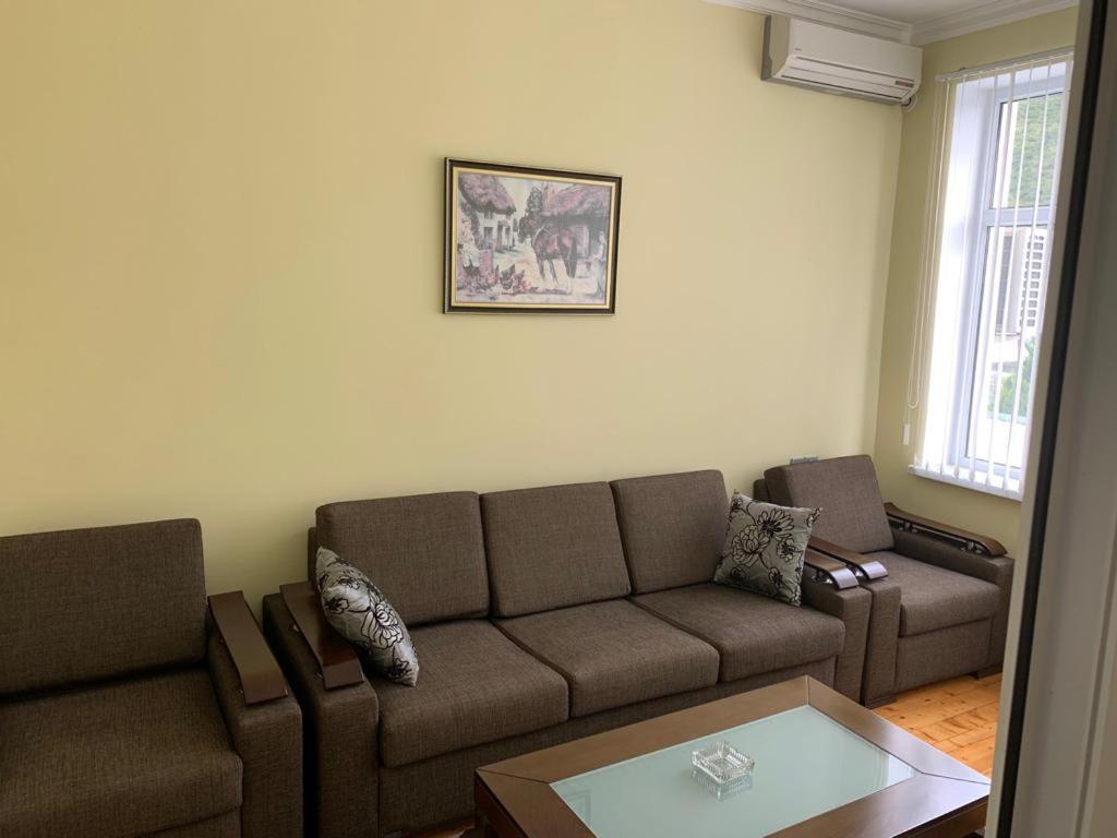 Sheki Avtovagzal Motel Екстер'єр фото